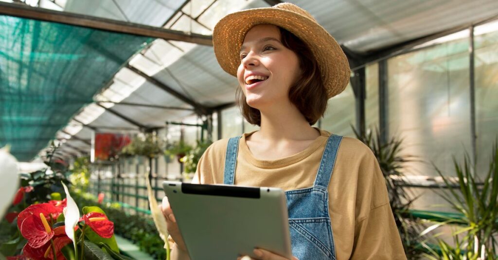 how to integrate technology with traditional farming